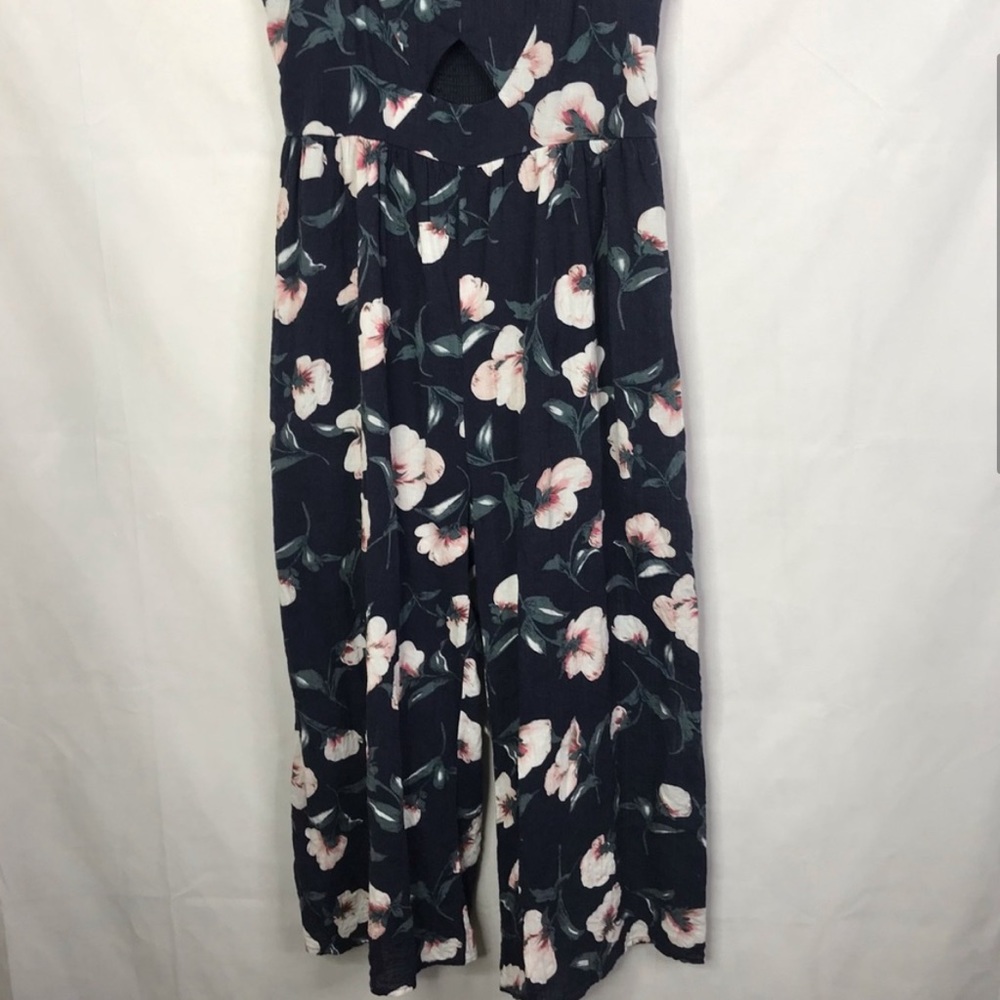 Romper - Picture 4 of 11